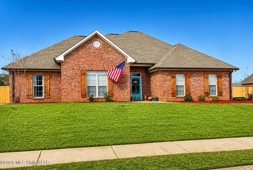 332 Towne St, Brandon, MS, 39042-5022 | Card Image
