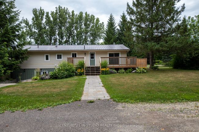580335 Sideroad 60, House other with 4 bedrooms, 2 bathrooms and 15 parking in Berkeley ON | Image 5