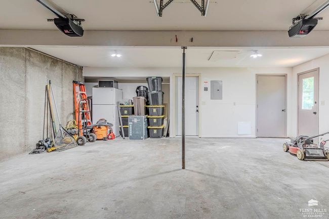 724 Dehoff Dr, House other with 3 bedrooms, 2 bathrooms and null parking in Manhattan KS | Image 35