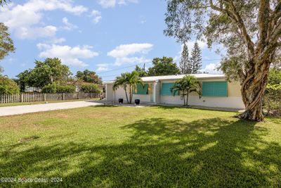 145 Herron Drive, House other with 3 bedrooms, 2 bathrooms and null parking in Satellite Beach FL | Image 3