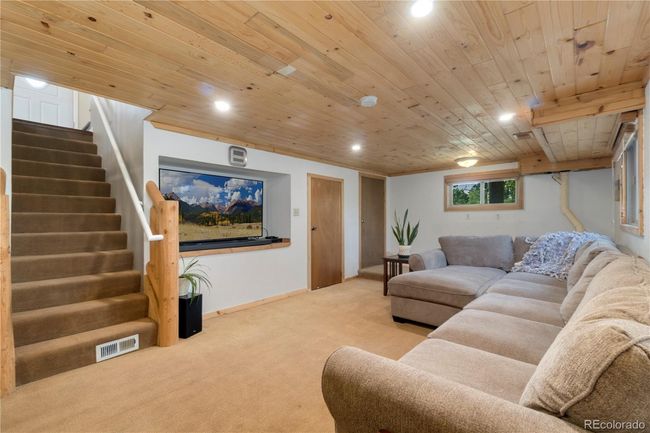 Finished walk-out basement family room | Image 21