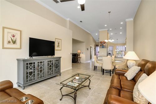 3-204-9440 Benvenuto Ct, NAPLES, FL, 34119-2029 | Card Image