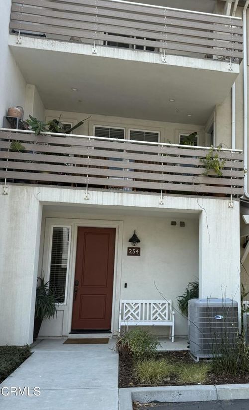 254 Robles Way, Buellton, CA, 93427 | Card Image