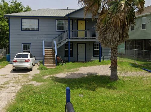 1-4710 Pelican Street, Hitchcock, TX, 77563 | Card Image