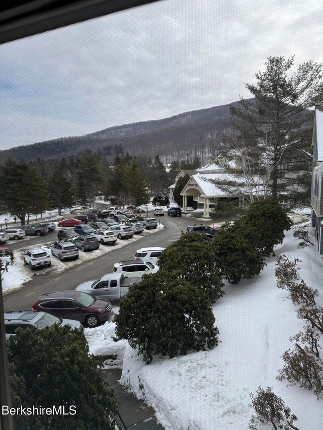 634 - 37 Corey Rd, Condo with 1 bedrooms, 1 bathrooms and null parking in Hancock MA | Image 12