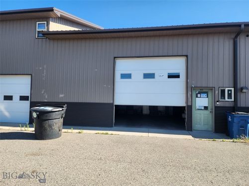 4-7675 Shedhorn Dr, Bozeman, MT, 59718-7742 | Card Image