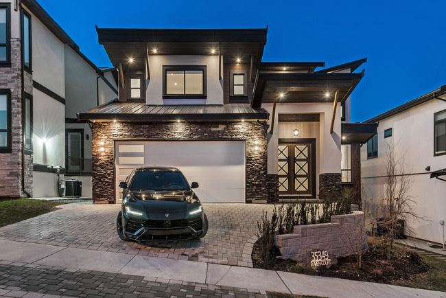 35349 Raven Court, House other with 6 bedrooms, 4 bathrooms and 4 parking in Abbotsford BC | Image 1