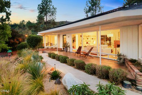 1620 Knollwood Dr, Pasadena, CA, 91103-1976 | Card Image