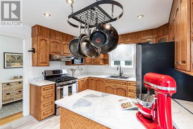 7 Main Rd, House other with 2 bedrooms, 3 bathrooms and null parking in Blaketown NL | Image 10