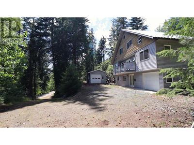 30 - 4351 Copper Cove Rd, House other with 4 bedrooms, 3 bathrooms and 10 parking in Scotch Creek BC | Image 3