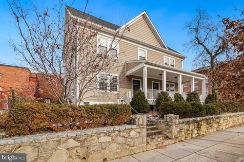 apt-1-837 Shepherd St Nw, WASHINGTON, DC, 20011-5663 | Card Image