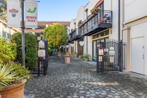 b-516 B St, Santa Rosa, CA, 95401-5281 | Card Image