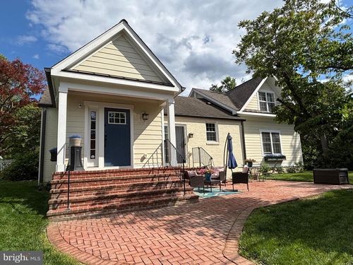4908 Bayard Blvd, BETHESDA, MD, 20816-1713 | Card Image