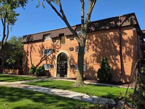 19-2345 185th Court, Lansing, IL, 60438 | Card Image