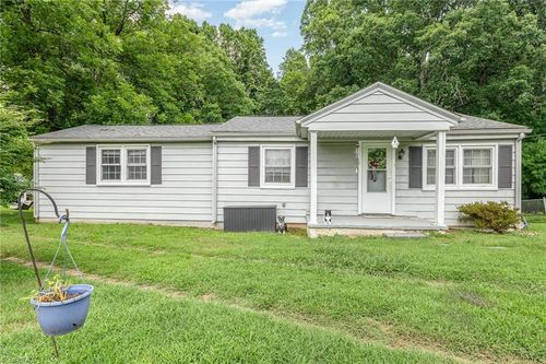 782 Lovelace Rd, Pelham, NC, 27311-8508 | Card Image