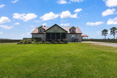 1170 Airport Rd, Loris, SC, 29569-5234 | Card Image