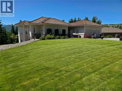 2519 Golf View Cres, Blind Bay, BC, V0E1H2 | Card Image