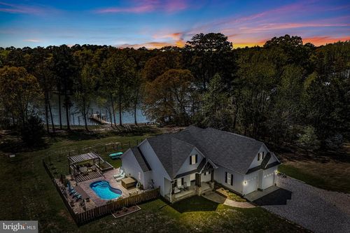 193 Hall Farm Dr, HEATHSVILLE, VA, 22473-4465 | Card Image