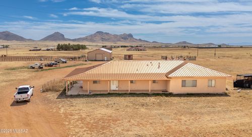13 Prairie Ln, Elgin, AZ, 85611-7332 | Card Image