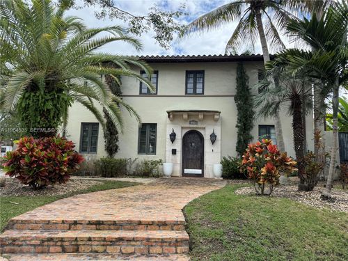 1648 Nocatee Dr, Coconut Grove, FL, 33133-2538 | Card Image