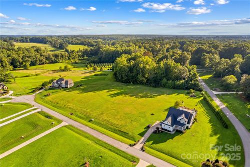 40-138 Bellingshire Dr, Mount Ulla, NC, 28125-7660 | Card Image