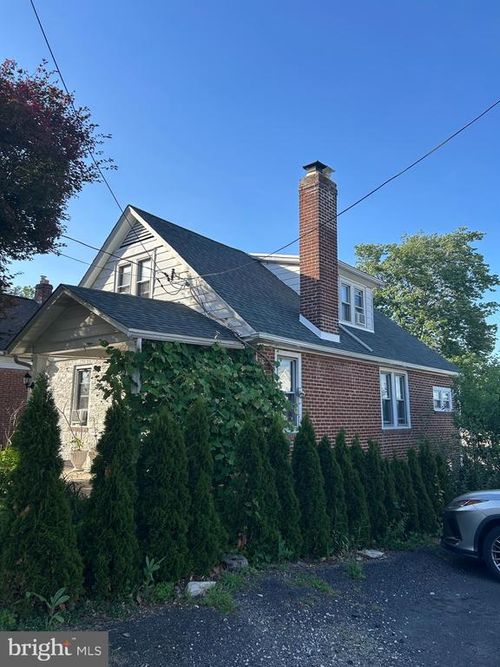 2413 Arlington Ave, ABINGTON, PA, 19001-3109 | Card Image