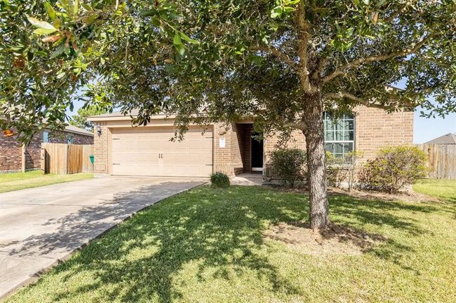 883 Indigo Springs Lane, Home with 4 bedrooms, 2 bathrooms and null parking in La Marque TX | Image 9