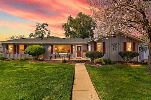 1047 State St, Hobart, IN, 46342 | Card Image