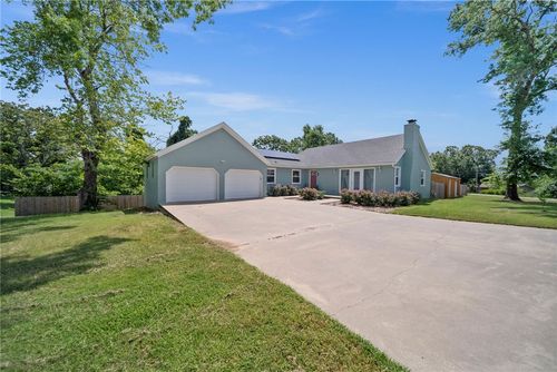 419 N F St, Rogers, AR, 72756-3001 | Card Image