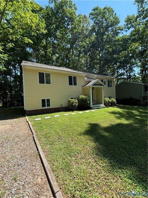 13802 Sutters Mill Rd, Midlothian, VA, 23112-4012 | Card Image