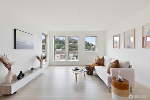 apt-402-827 Hiawatha Pl S, Seattle, WA, 98144-2851 | Card Image