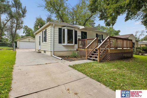 1810 S 47th St, Lincoln, NE, 68506-1211 | Card Image