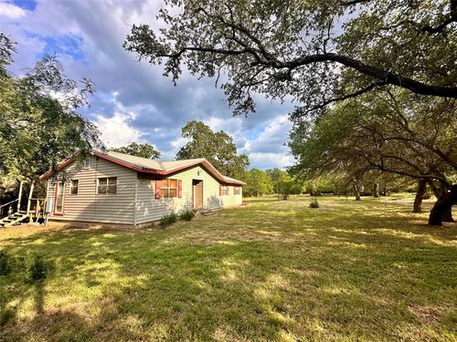 215 Pebblestone Rd, Dale, TX, 78616-3337 | Card Image