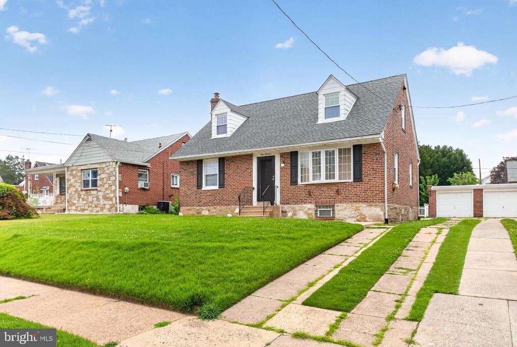 Residential in PHILADELPHIA 3