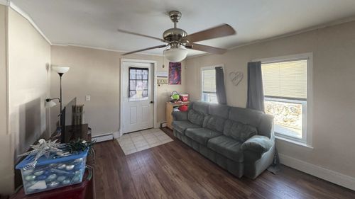 14 High St, Pembroke, NH, 03275-1436 | Card Image