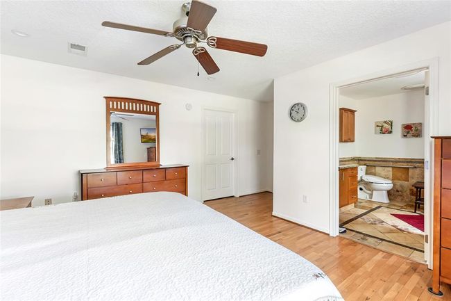 20418 Deer Run Rd, House other with 4 bedrooms, 3 bathrooms and 2 parking in Damon TX | Image 19