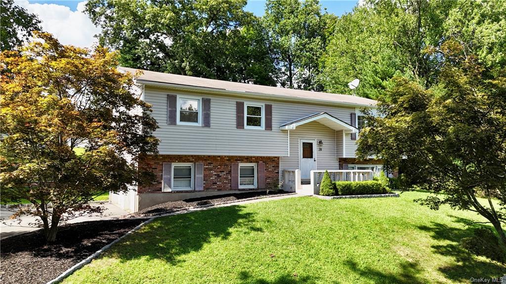 Michigan Ct, Valley Cottage, NY 10989