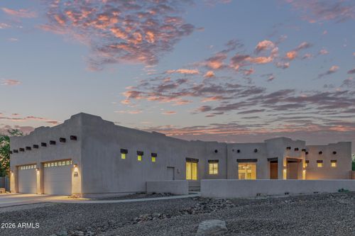 1916 E Primrose Path, Phoenix, AZ, 85086-7705 | Card Image