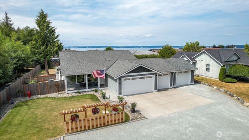 509 Island View Dr, Camano Island, WA, 98282-6671 | Card Image