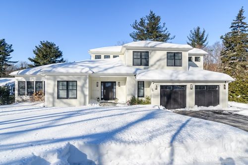 58 Rice Rd, Wayland, MA, 01778-3824 | Card Image