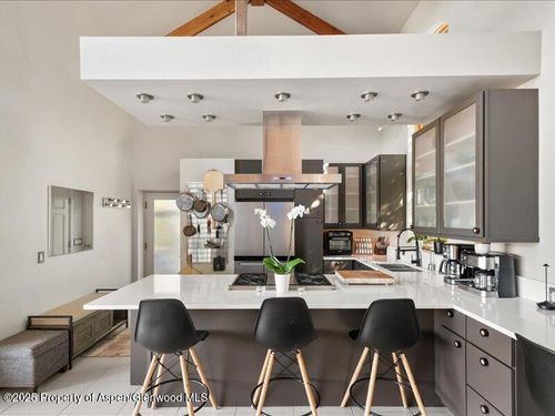 26 Bunker Loop, Aspen, CO, 81611-8005 | Card Image