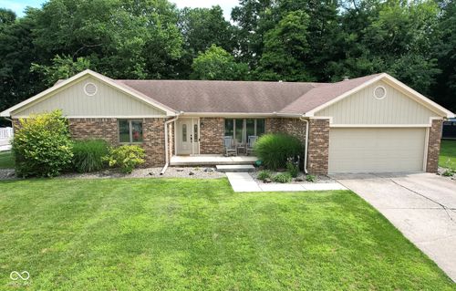 409 Hawthorn Dr, Crawfordsville, IN, 47933-1060 | Card Image