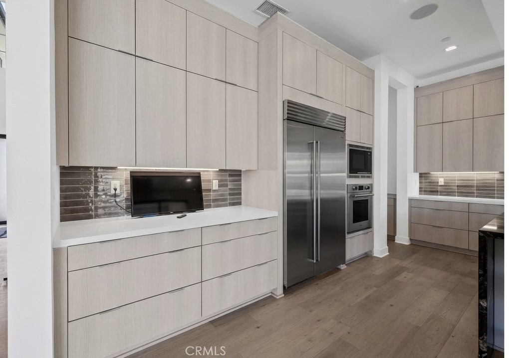 Residential in Porter Ranch 3