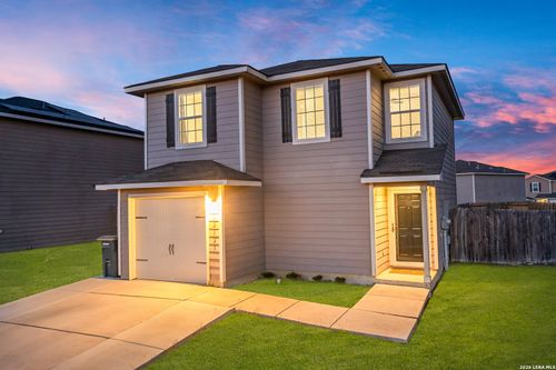 12323 Commander Dr, San Antonio, TX, 78252-4453 | Card Image