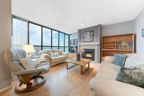 1904-1188 Quebec St, Vancouver, BC, V6A4B3 | Card Image