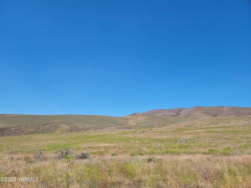 NKA Wenas View Dr, Selah, WA, 98942 | Card Image