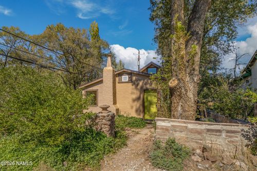 114 E Dupont Avenue, Flagstaff, AZ, 86001 | Card Image