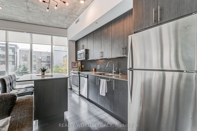 209 - 85 Duke St W, Condo with 1 bedrooms, 1 bathrooms and null parking in Kitchener ON | Image 8