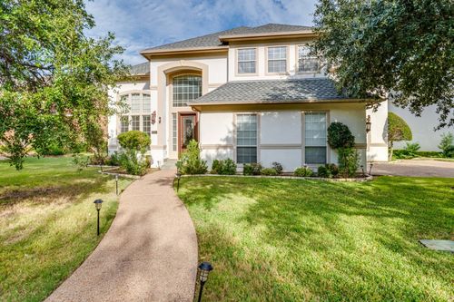 7408 Bradford Pear Dr, Irving, TX, 75063-8407 | Card Image