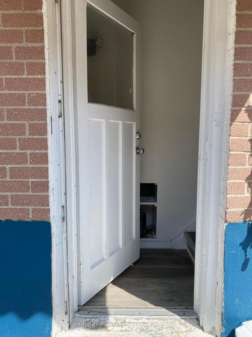 43 Corby Cres, Brampton, ON, L6Y1H3 | Card Image